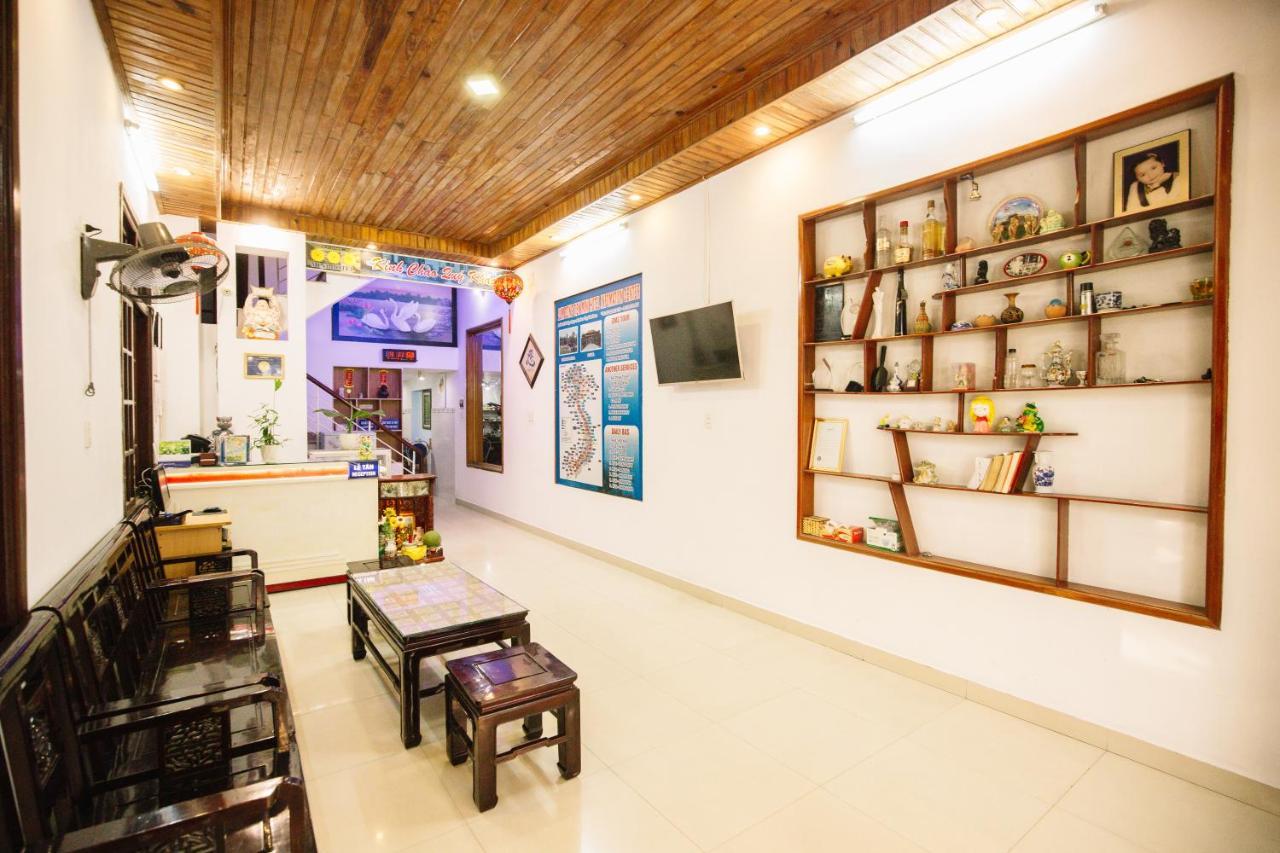 Lum Dong Tien Hotel Хуе Екстериор снимка
